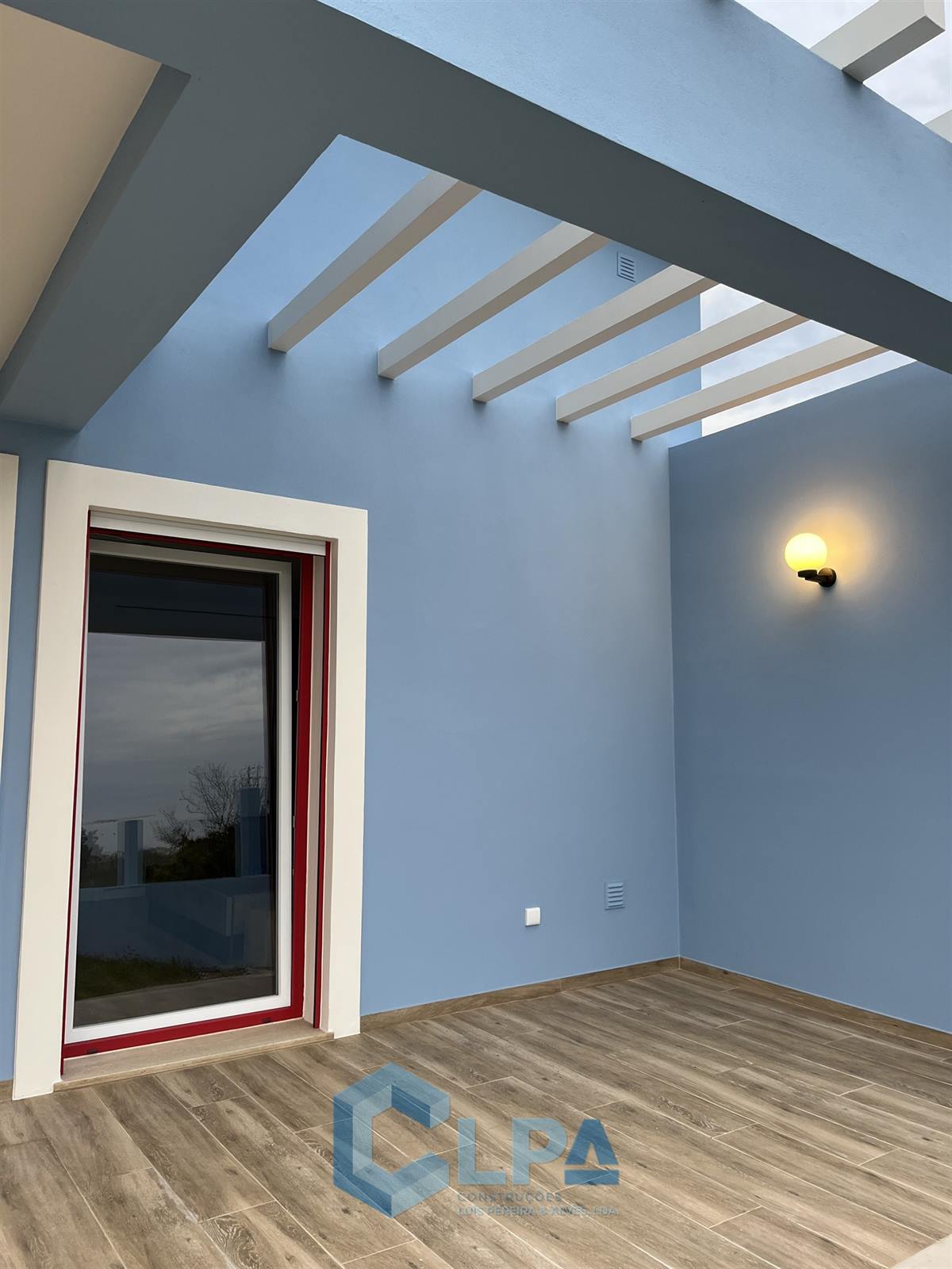 Exterior — moradia nova na Pampilhosa